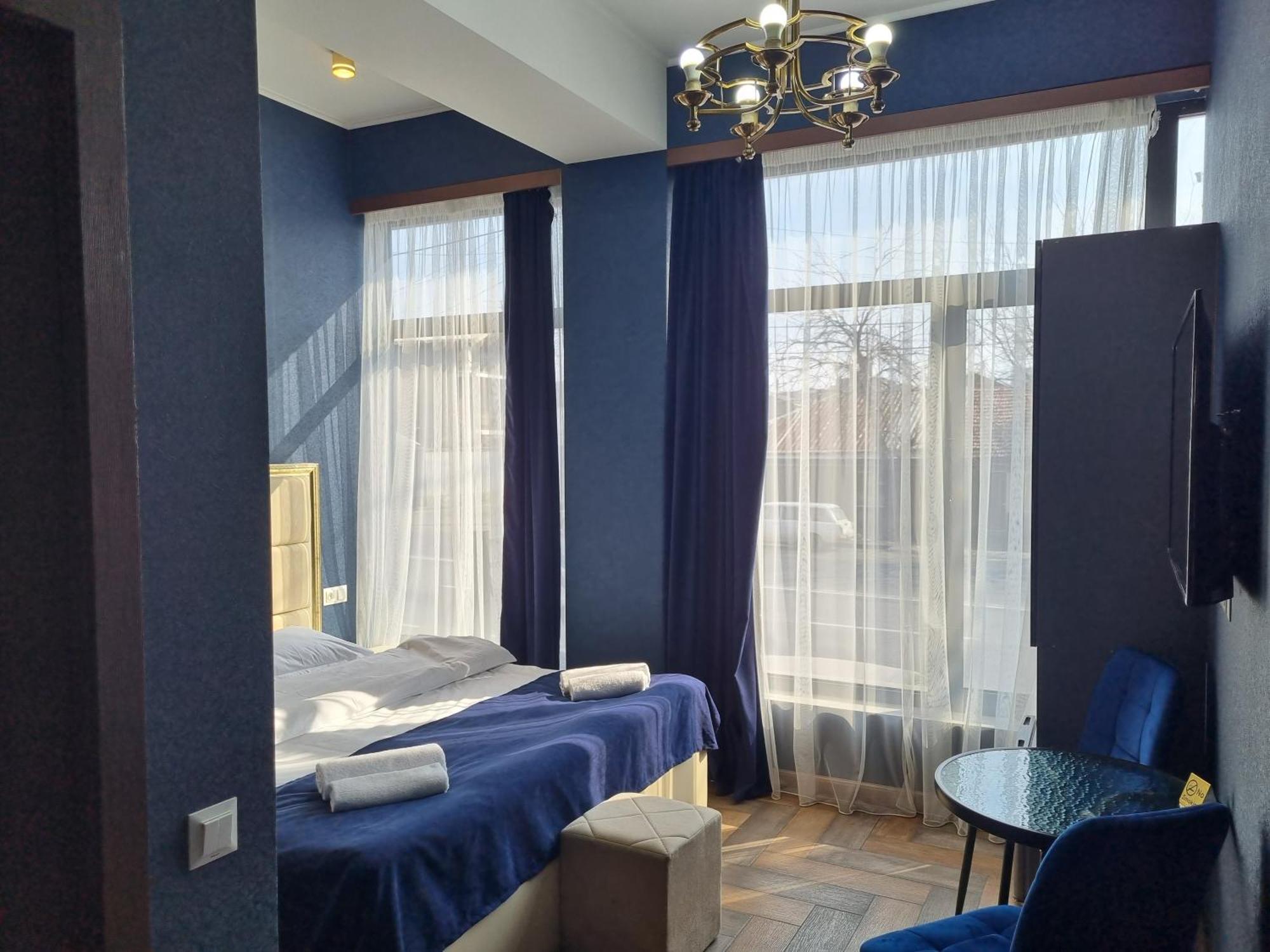 Day Inn Hotel Yerevan Exterior foto